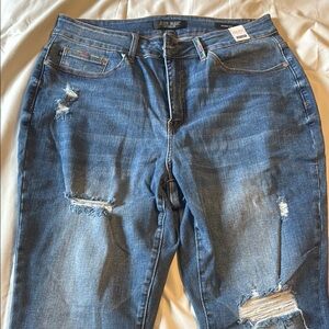 Judy Blue Skinny Blue Jeans with Modern Distressing